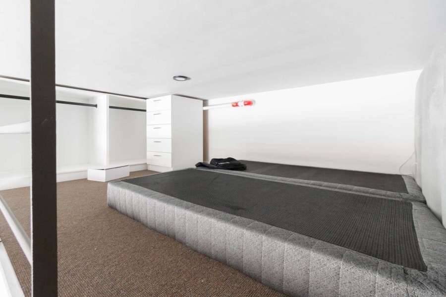 1 Bedroom Property for Sale in Foreshore Western Cape